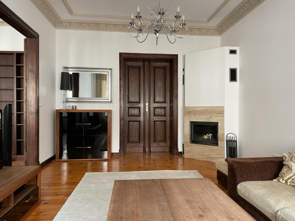 Uroczy Apartament 97M2 W Samym Centrum Wroclawia Ngoại thất bức ảnh